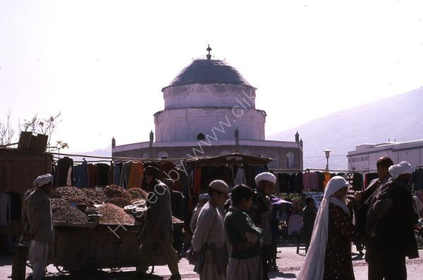 Open Air Bazaar, Kabul